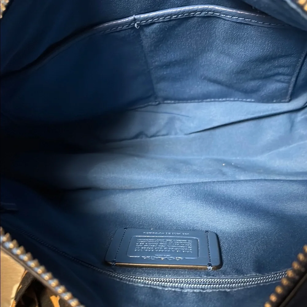 Coach Hobo Bag - Picture 5 of 8